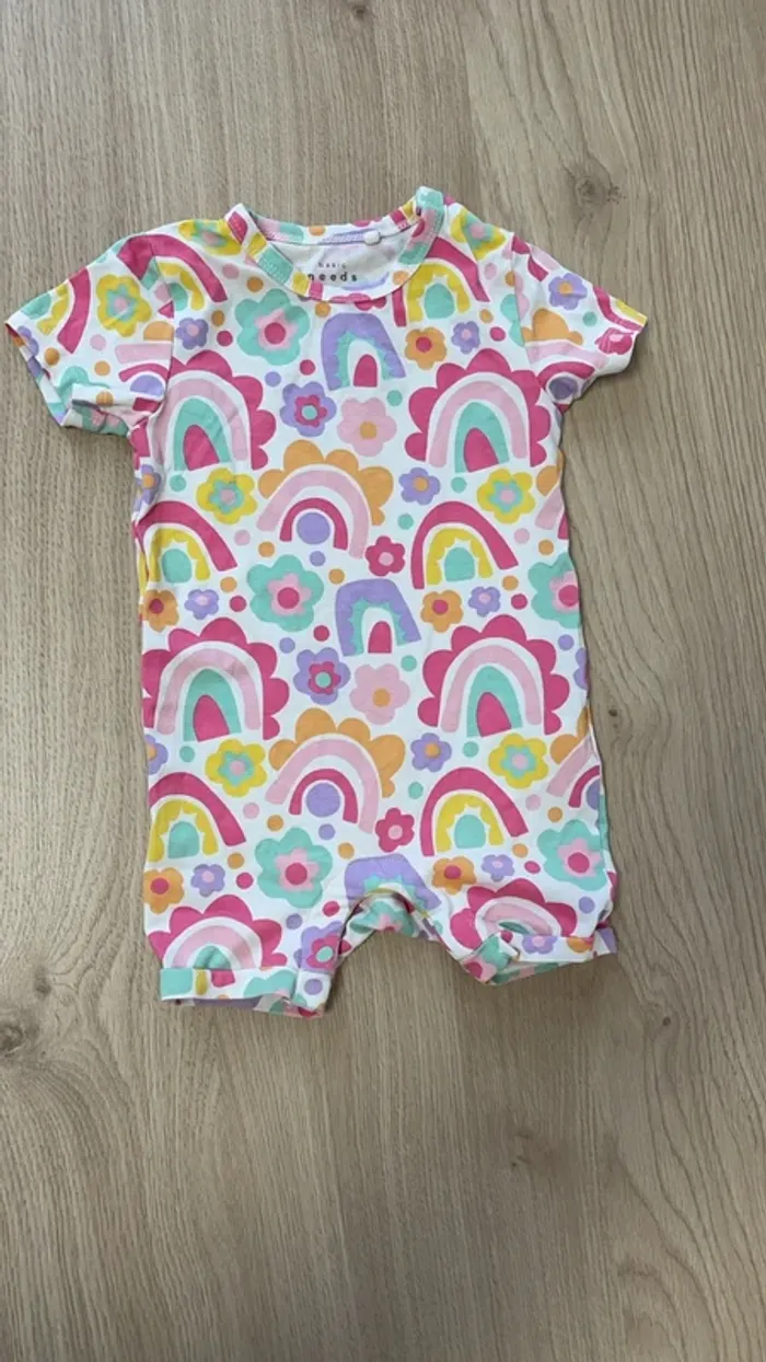 Barboteuse taille 6 mois