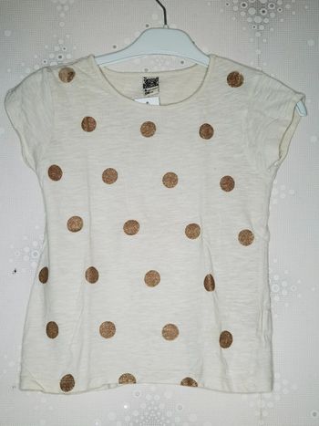 D4155 - tee-shirt fille 6 ans