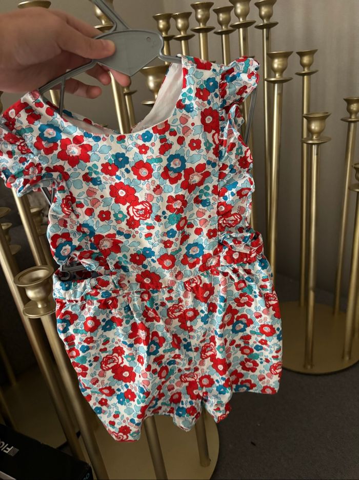 Combi Jacadi Liberty 24´mois avec chapeau