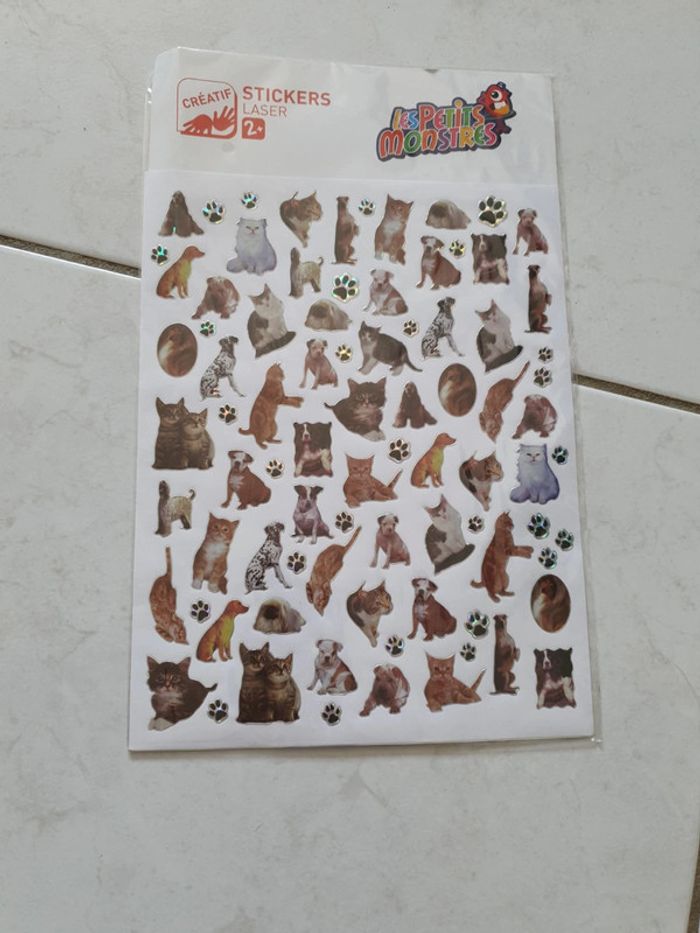 Planche de stickers chien et chat Neuf ZZ - photo numéro 2