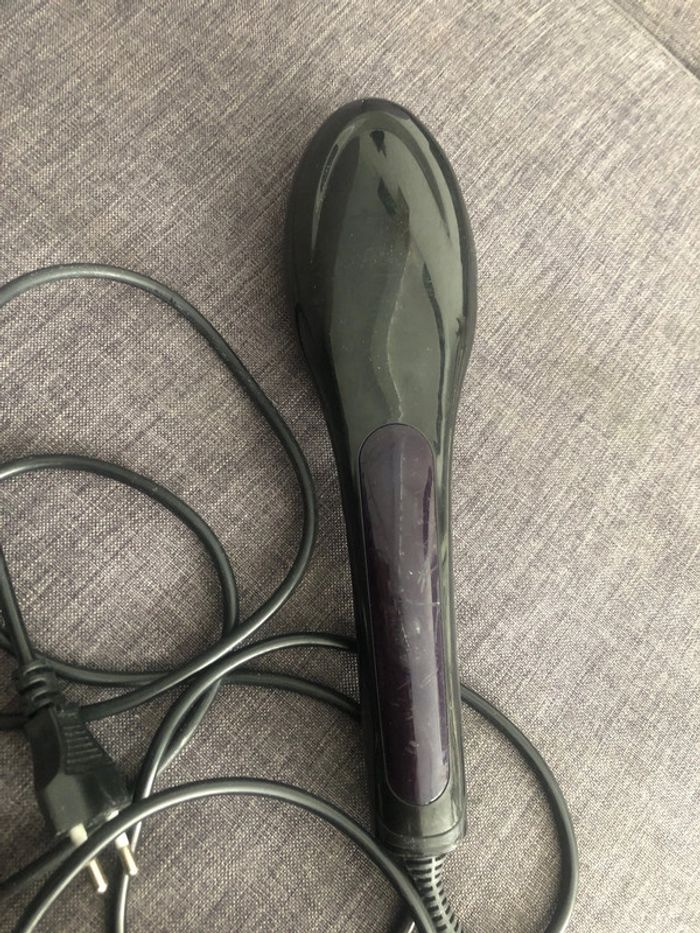 Brosse chauffante lissante - photo numéro 7