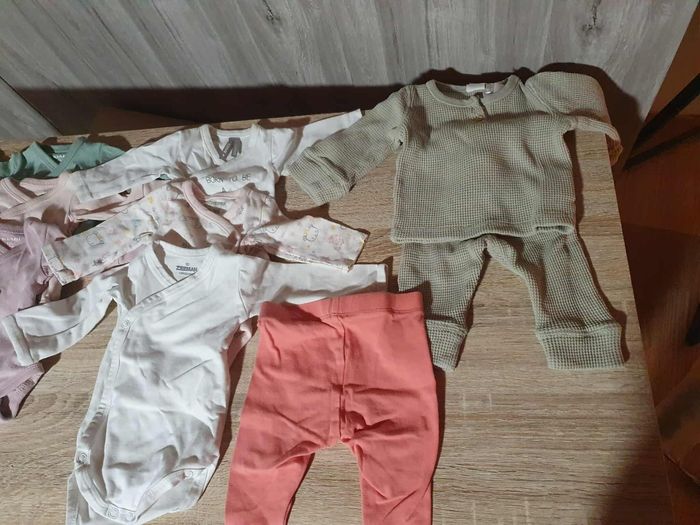 Lot de vêtements - photo numéro 2