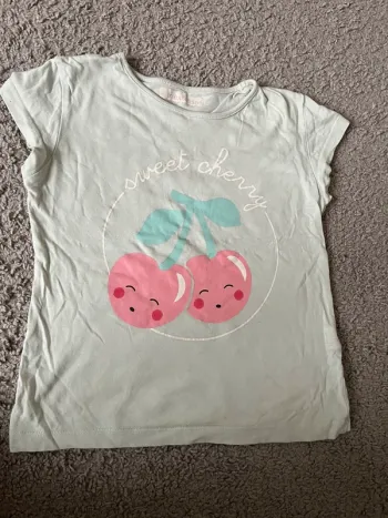 TEE shirt
