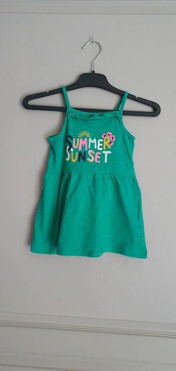 Petite robe verte 18 mois