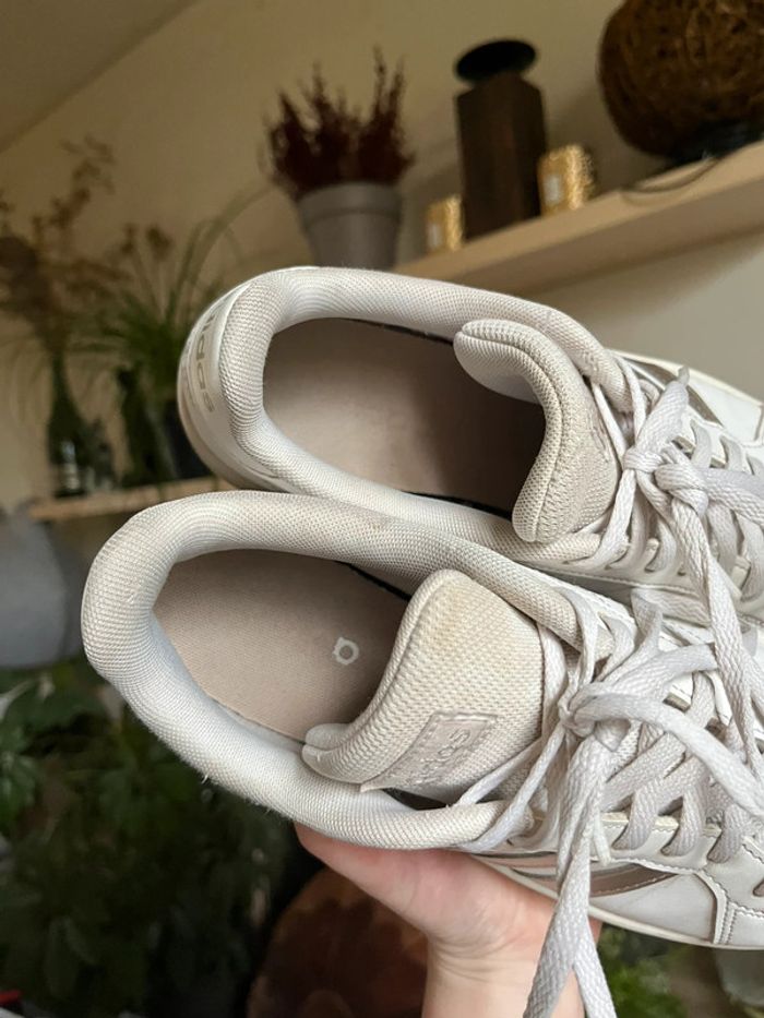 Baskets confortable Adidas Grand Court Base - blanc et gris argenté - photo numéro 16