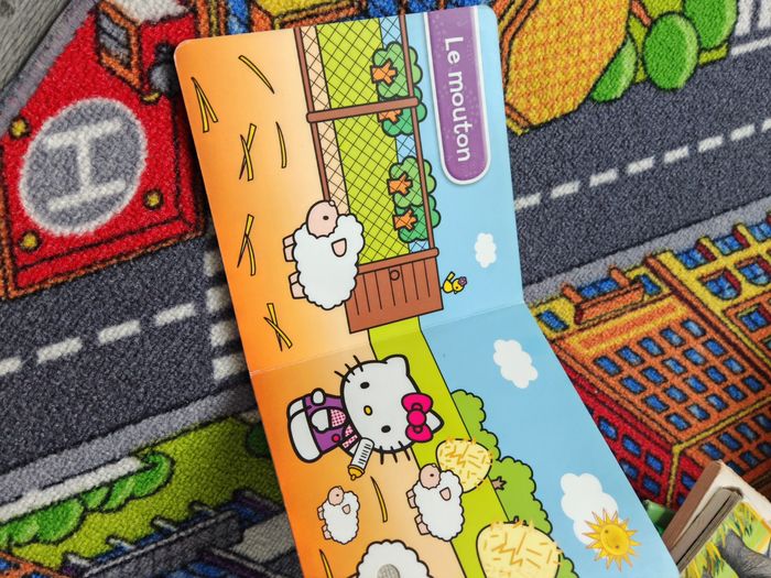 Livre sonore hello kitty - photo numéro 5