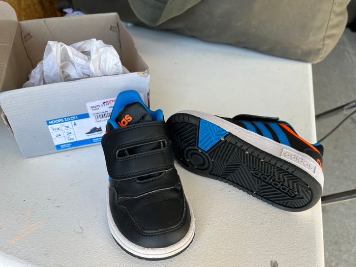 Basket Adidas - Enfant