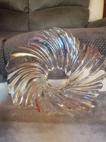 Grande coupole forme très original à fruit ou autre en verre très epais neuf