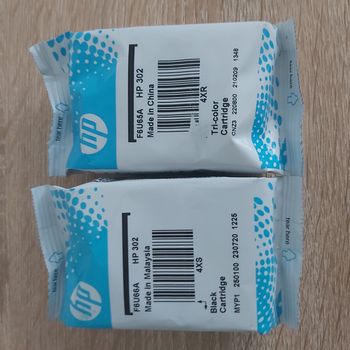 Lot de 2 cartouches d'encre d'imprimante hp 302 -black + colore-
