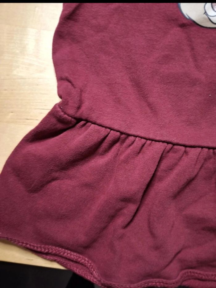 Pull pour fille taille 24 mois Marque Disney baby très bon état - photo numéro 3