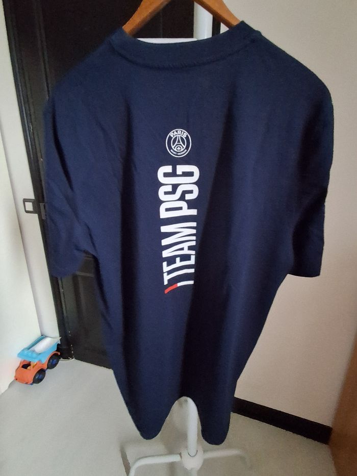 Tee-shirt PSG taille L FIERS DE NOS COULEURS - photo numéro 3