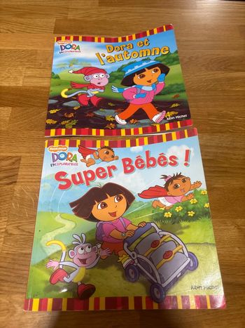 Lot 2 livres dora l’exploratrice