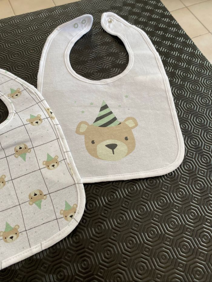 Bavoirs bébé