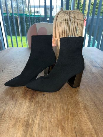 Bottines chaussettes stradivarius 37 🌸