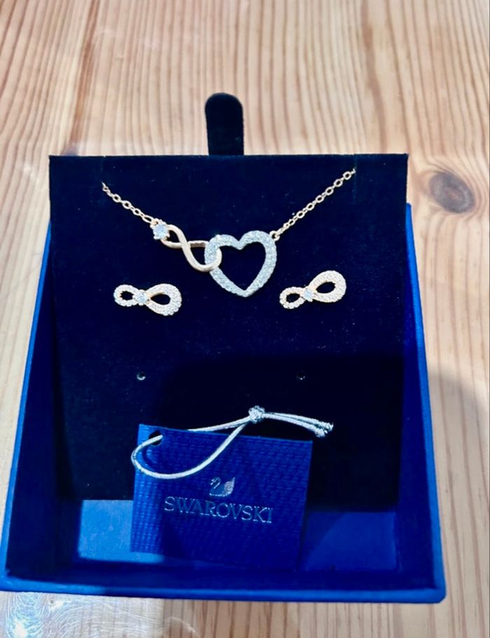 Parure Swarovski - photo numéro 9