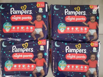Lot de 4 paquets de couches culottes pampers  night pants taille 5