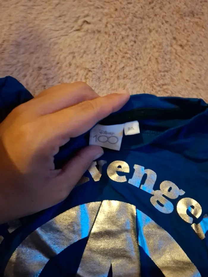Tshirt avnegers taille 8 ans - photo numéro 3