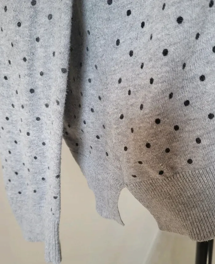 Pull gris à motifs en coton Kiabi Taille XL ou 44 - photo numéro 3