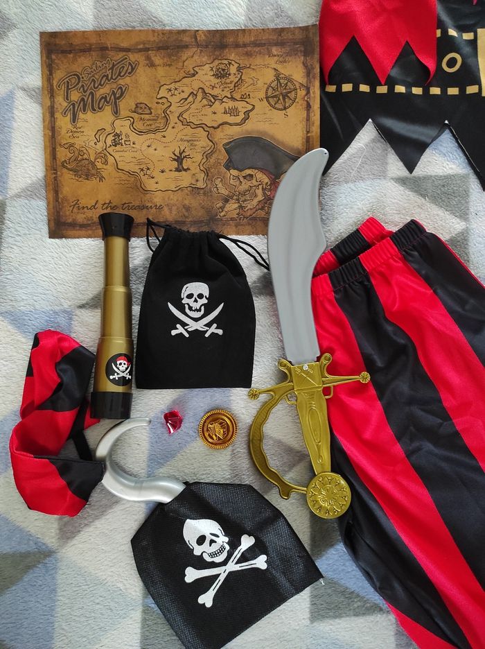 Déguisement pirate avec accessoires 6-8 ans - photo numéro 2