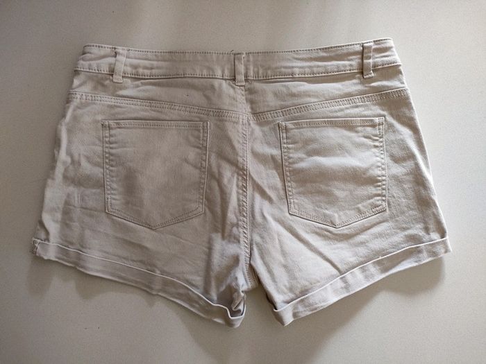 Short jean - photo numéro 2