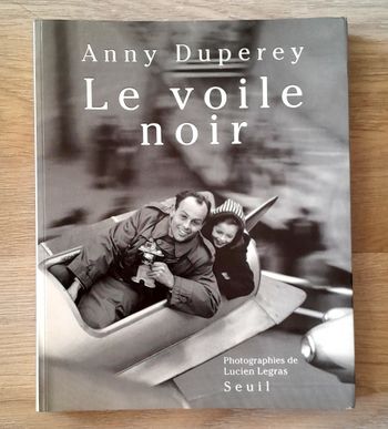 Anny Duperey - le voile noir photographies de Lucien Legras