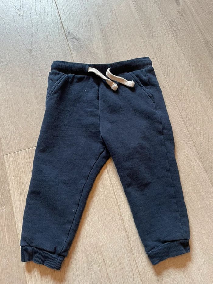 Jogging taille 24 mois