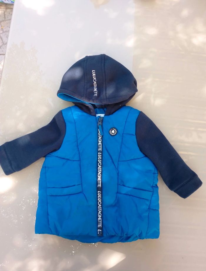 Manteau léger idéal mi saison 12 mois.