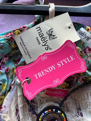 Lot neuf fille été 14 ans, top épaules nues, robe