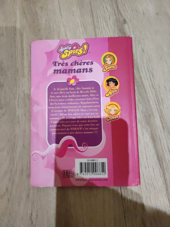 La bibliothèque rose totally spies - photo numéro 2