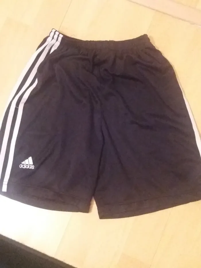 Ensemble Adidas maillot short foot Manchester