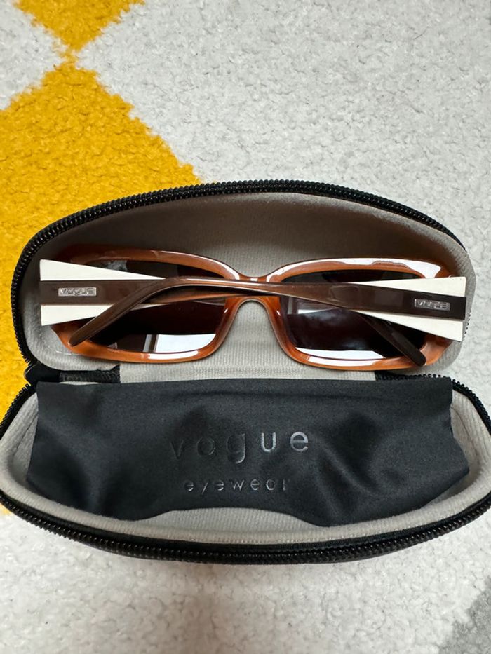 Lunettes de soleil Vogue Taille 55 - photo numéro 2