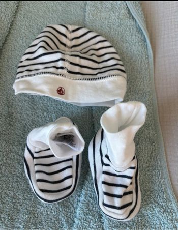 Bonnet + chaussons naissance