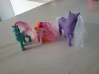 Lot de 3 petits poneys