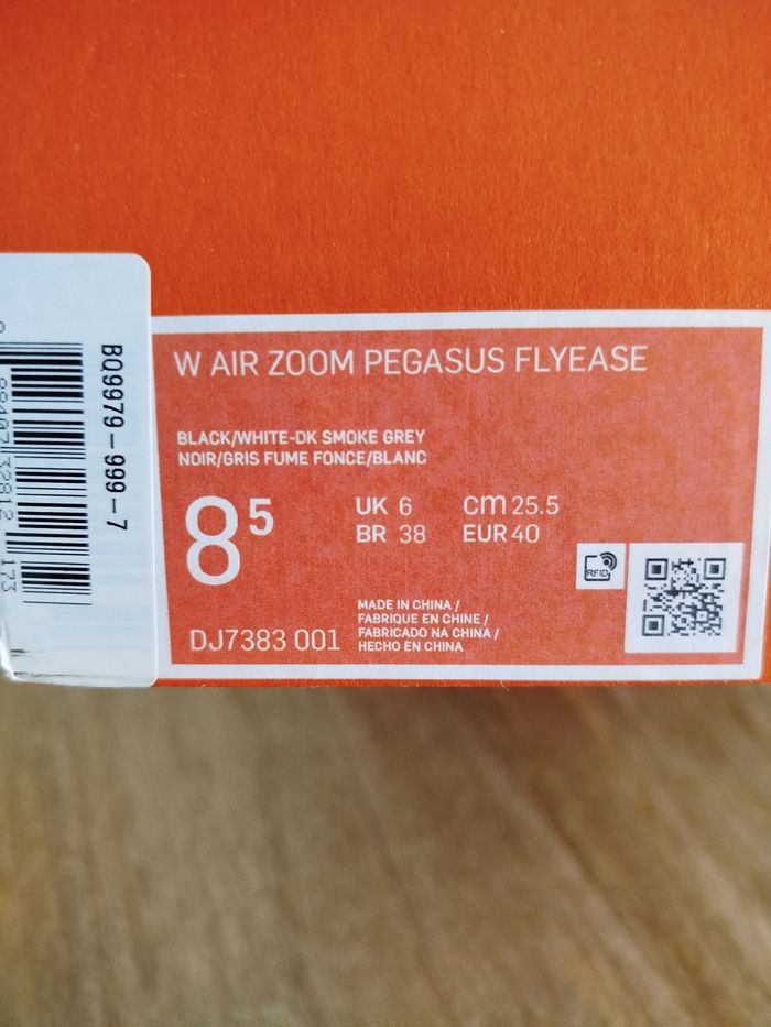 Baskets Nike T 40 - photo numéro 10