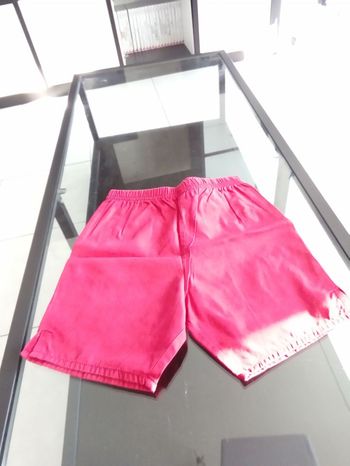 Short. 6 mois