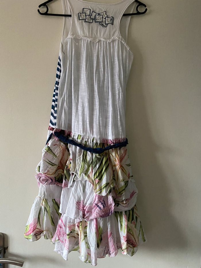 Robe Desigual marine / fleurie Taille 38 - photo numéro 10