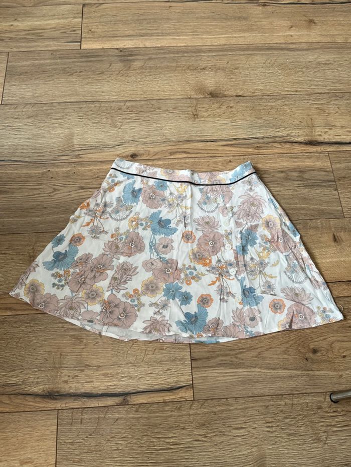 Jolie jupe patineuse fleurie