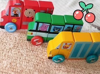 Vilac Véhicules en bois Magnétiques à construire 