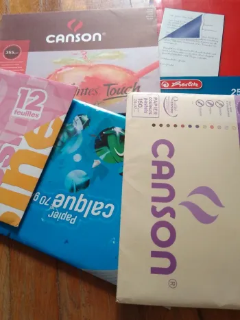 Gros lot de feuilles canson dessin