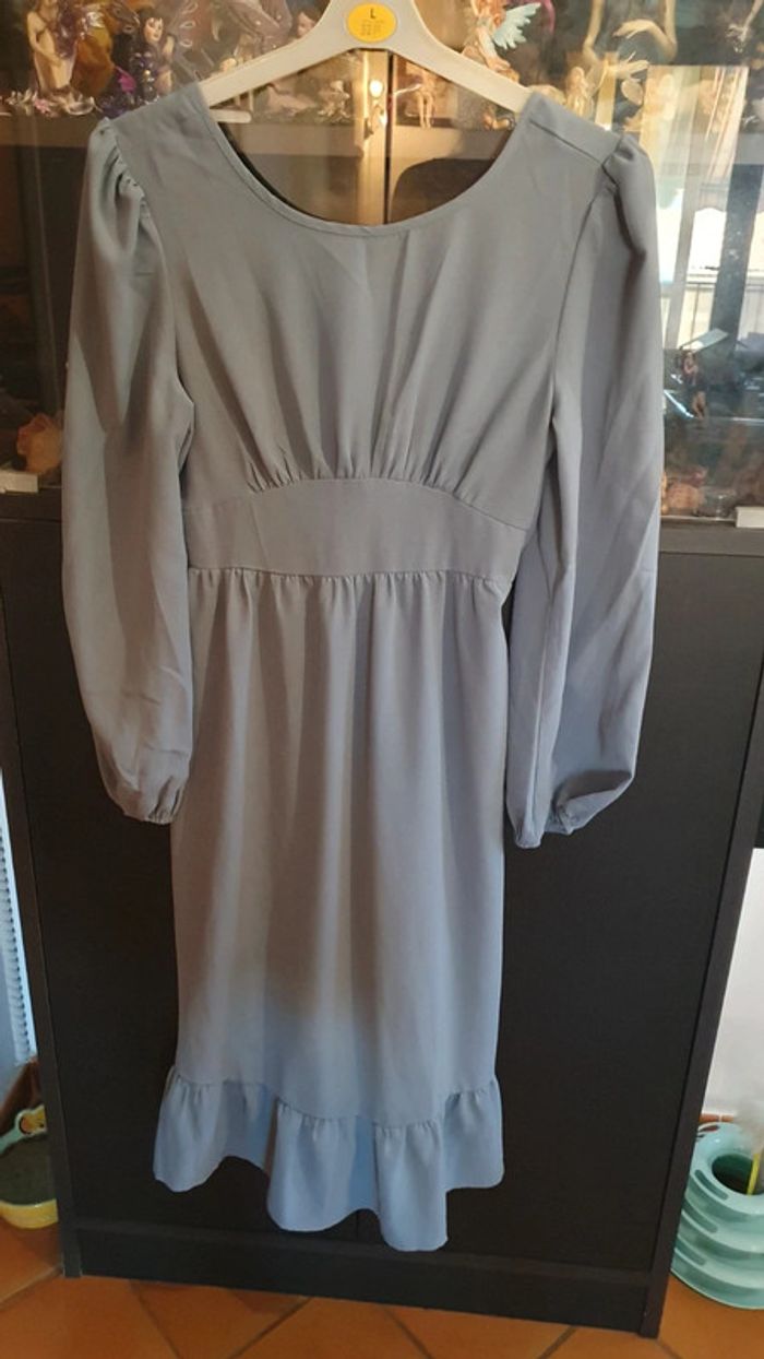 Robe dos nu Shein taille M - photo numéro 3