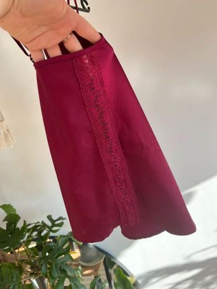 Haut Rouge gorge 🍒 t38 - photo numéro 4