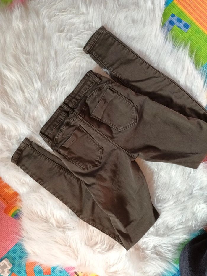 Skinny kaki - photo numéro 7