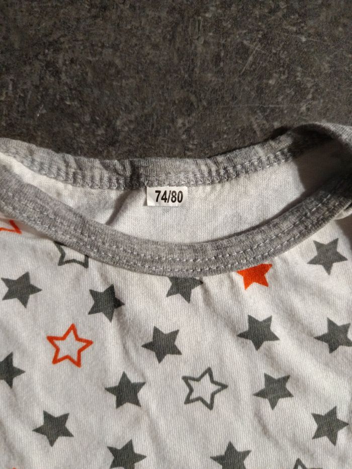 Body étoiles 12/18 mois - photo numéro 3
