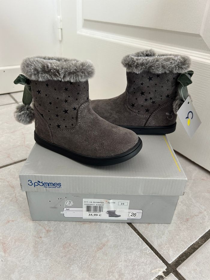 Bottines taille 26 neuves