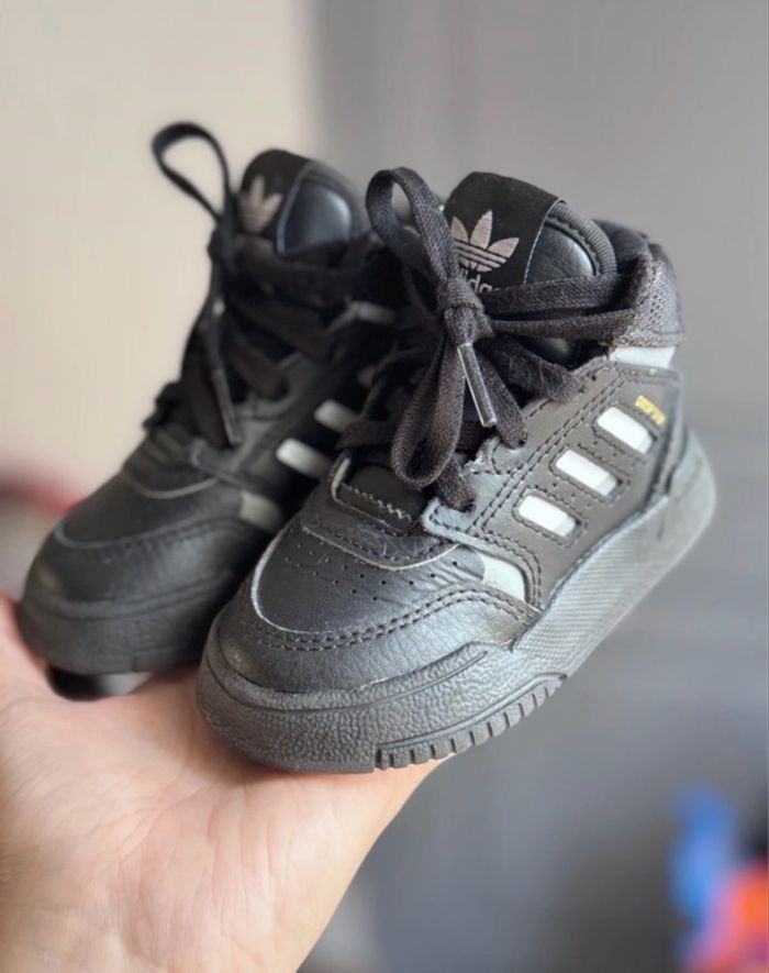 Adidas drop step ortholite bébé noir et blanc taille 20/21