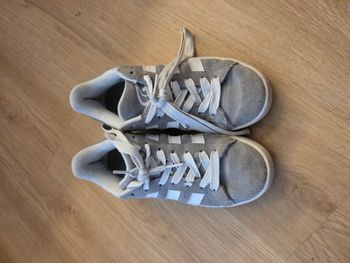 Baskets Adidas Campus, taille 36