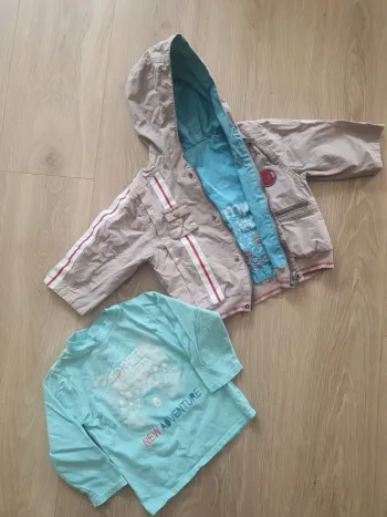 Veste capuche réversible champion formule1 + t-shirt. 18mois
