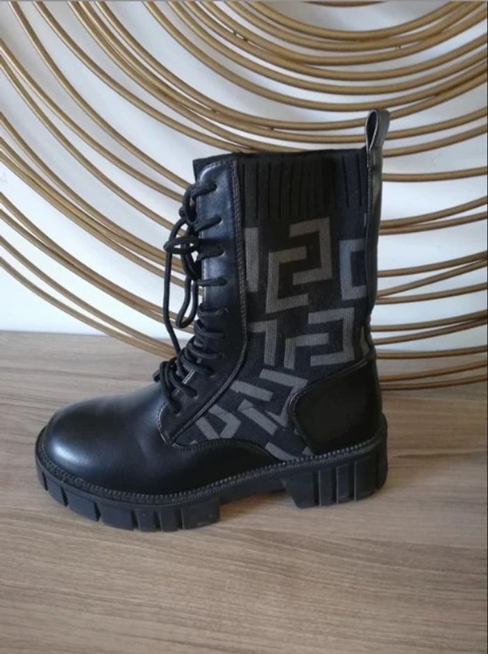 Bottines chaussettes en simili T38 - photo numéro 2