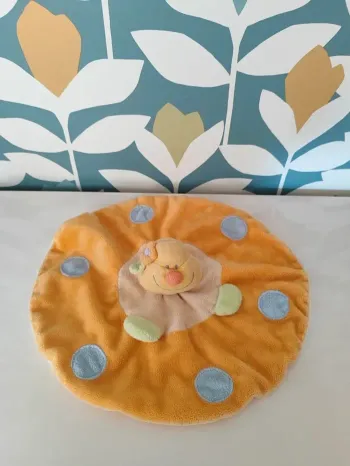 Doudou plat coccinelle jollybaby