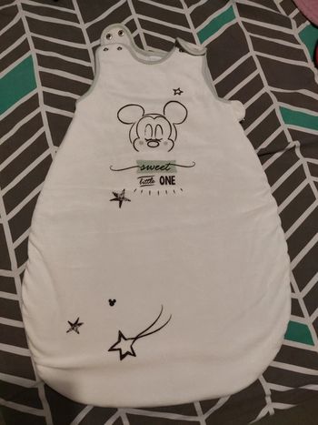 Gigoteuse Mickey